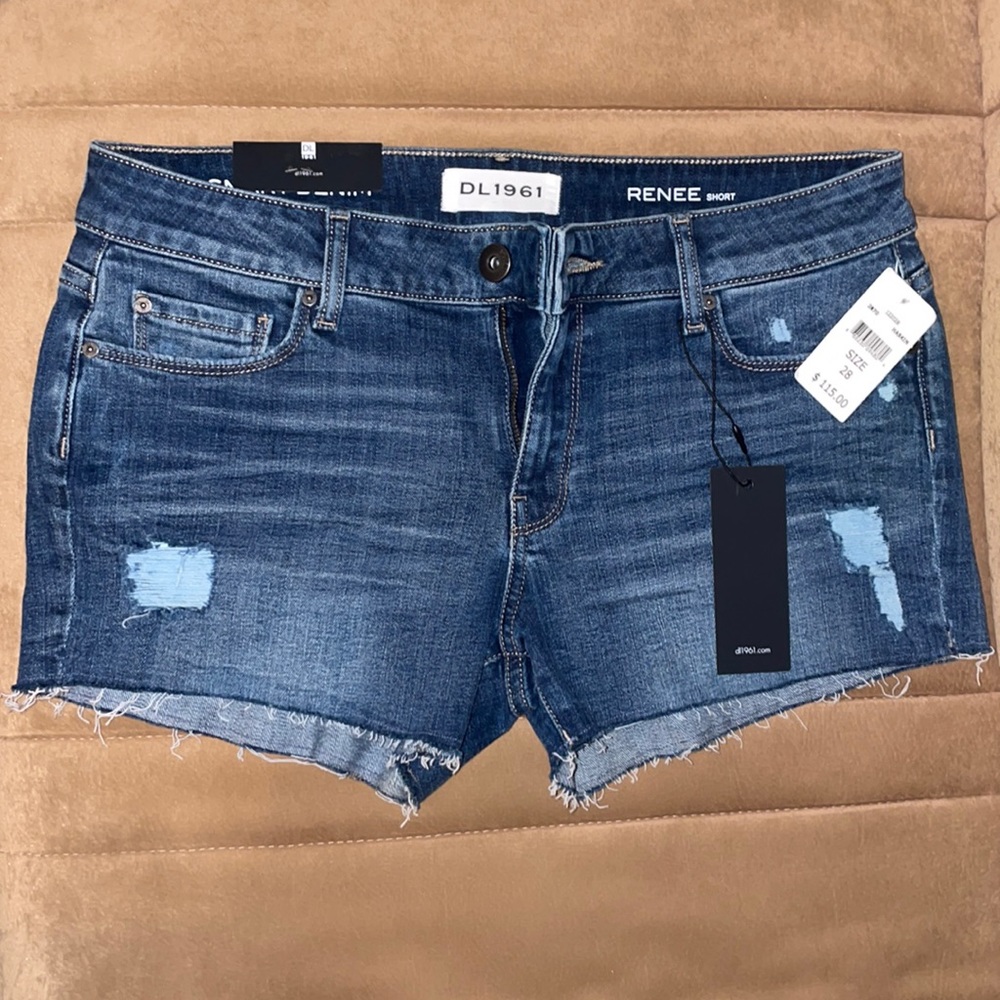 DL1961 Renee Short